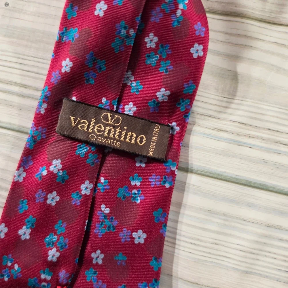 Valentino Cravatte Mens Silk Tie Burgundy Red Blue Floral Made in Italy Luxury